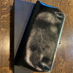 HOBO - Lauren Clutch - Black
